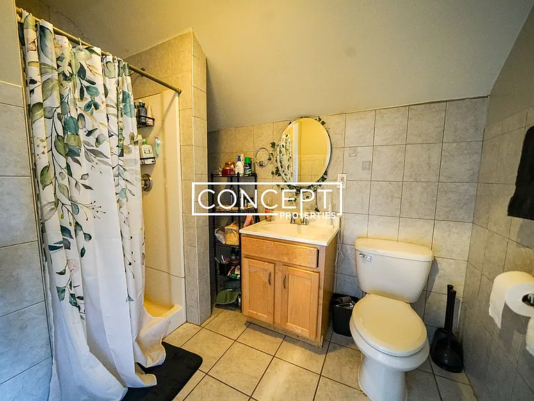 122 Calumet St — Photo 20