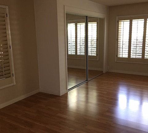 3rd image of 65 Friars Ln