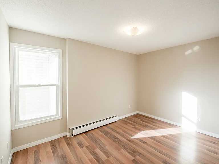 11020 83rd St NW — Photo 7
