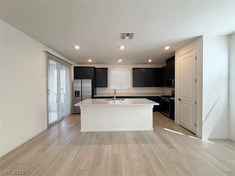 1477 Whistling Kite St — Photo 4