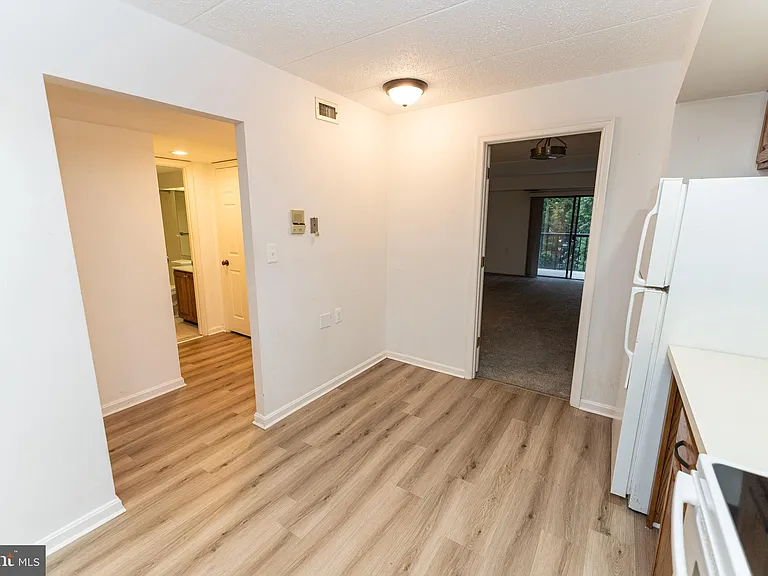 227 Canal Park Dr #206 — Photo 26