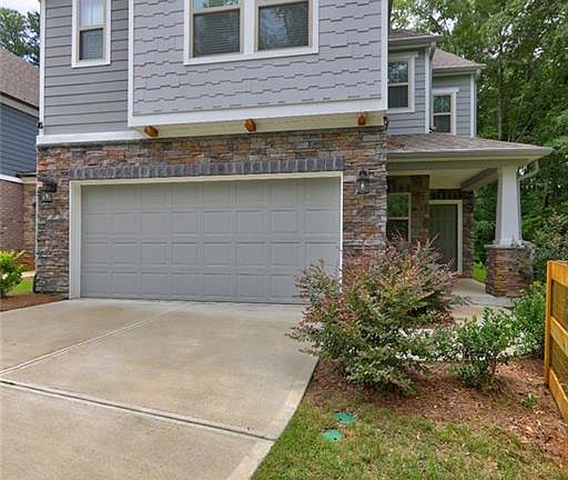 2nd image of 2709 Morgan Spring Trl