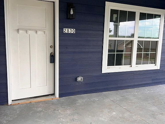 4th image of 2830 Cherry Ave