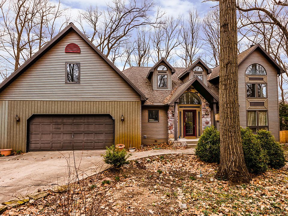 1st image of 6673 Steeplechase Ln