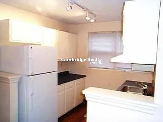 Building Photo - 402 Highland Ave #30T