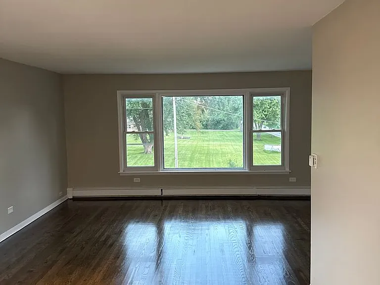16W780 57th Ct — Photo 17