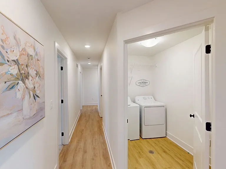 1118 Ida Pl — Photo 4