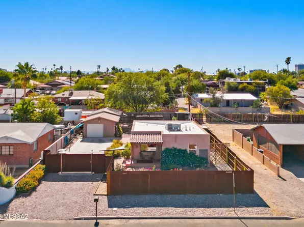 5520 E 1st St, Tucson, AZ 85711