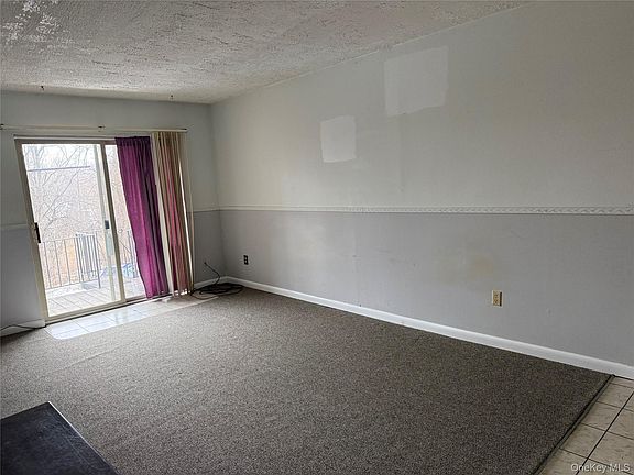 5th image of 26 Cooper Road #811