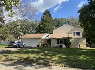 69 Buckingham Dr, Jackson, NJ 08527