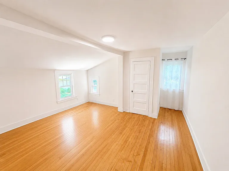 1 Edgehill Rd — Photo 16