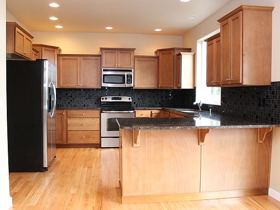 Granite counters, hardwood