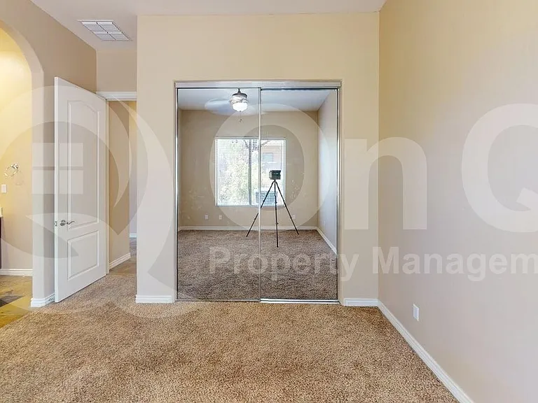 36435 N Porta Nuova Rd — Photo 21