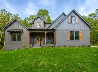 4250 Hidden River Ln #10, Signal Mountain, TN 37377