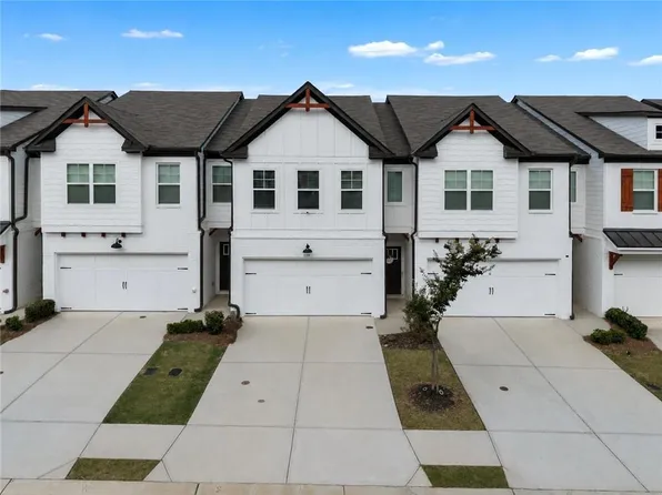234 Auburn Valley Way, Auburn, GA 30011