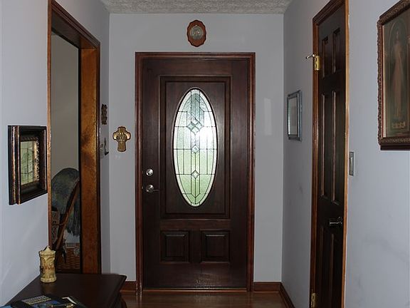 4th image of 115 Pine Bluff Dr