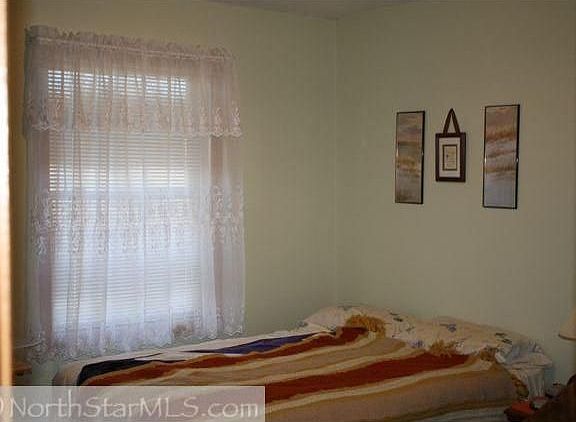 5th image of 407 7th Ave NE