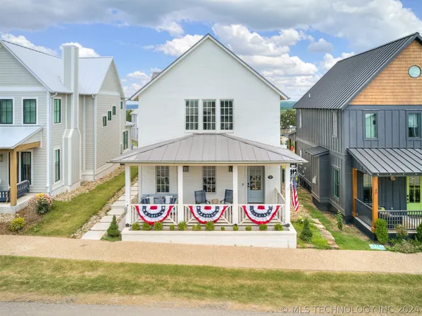 42 Ramble Along Rd, Eufaula, OK 74432