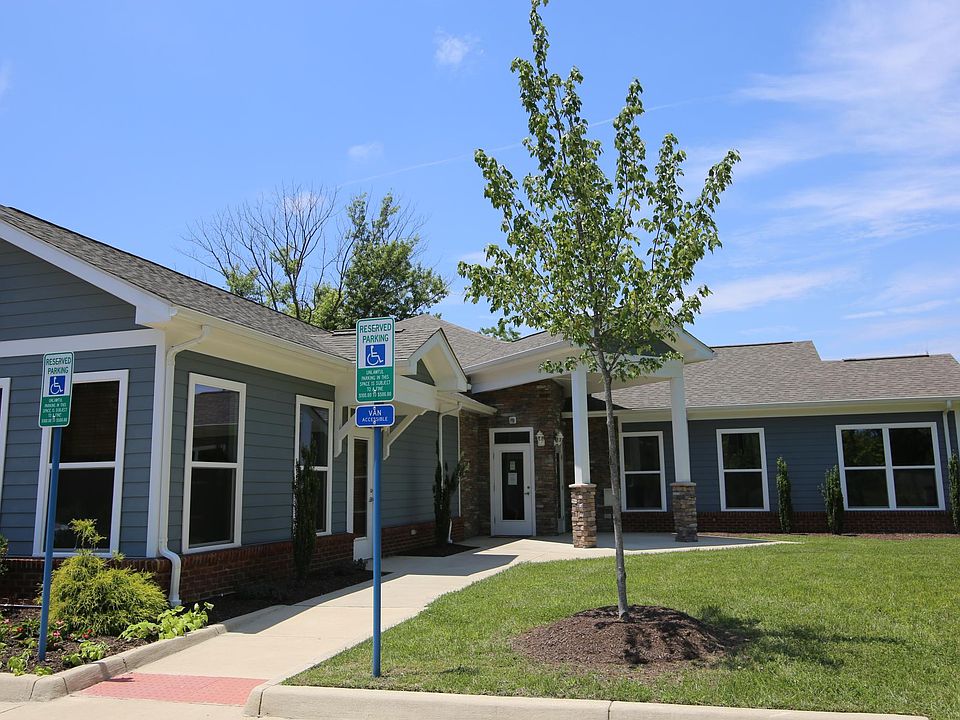 Community clubhouse and leasing office