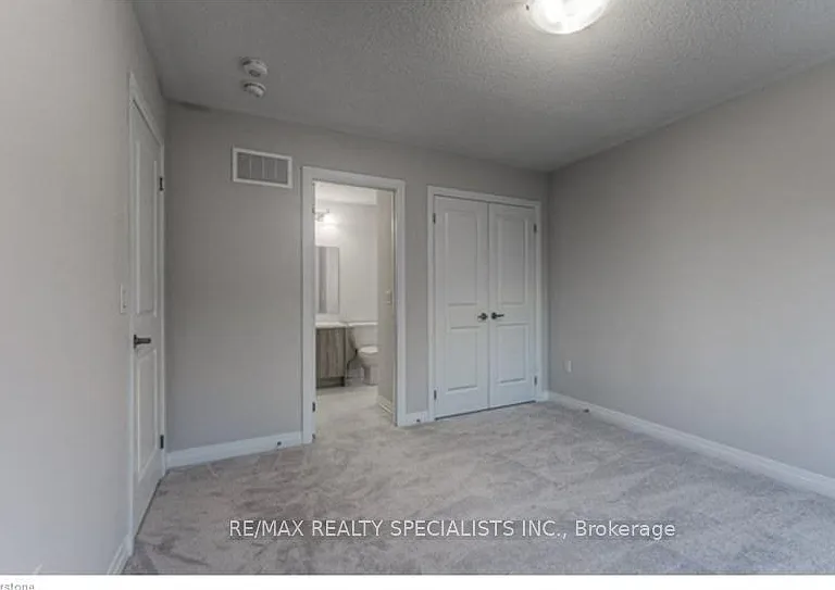 585 Colborne St #601 — Photo 21