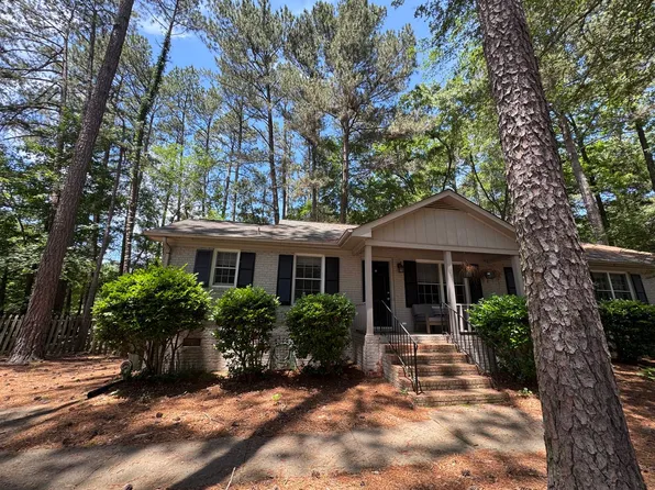 2516 Foxwood Dr #A, Chapel Hill, NC 27514