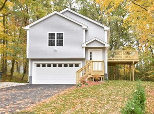 38 Eagle Peak Rd, Pascoag, RI 02859