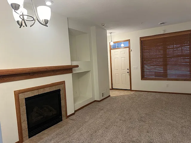 9613 Linden Ln N — Photo 4