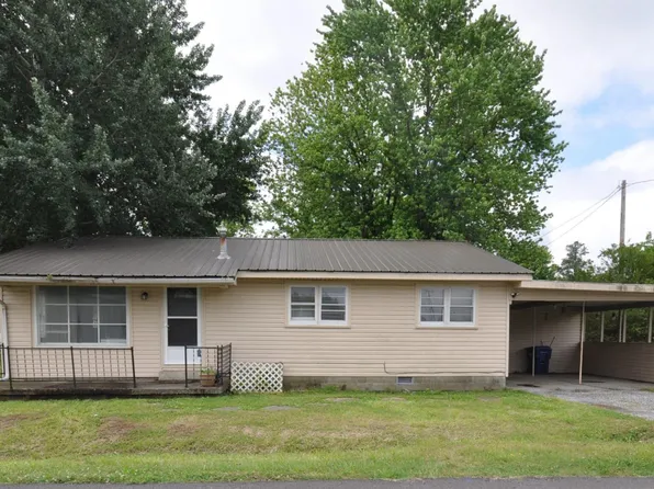 201 W 6th St, Benton, KY 42025