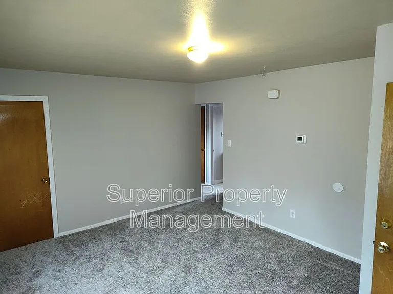 3021 Kelley Dr #2 — Photo 2
