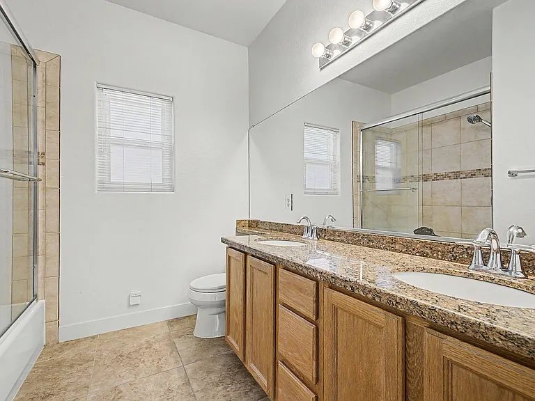1078 Little Rock Way — Photo 16