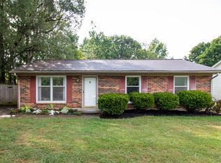 1204 Fenwick Rd, Lexington, KY 40515