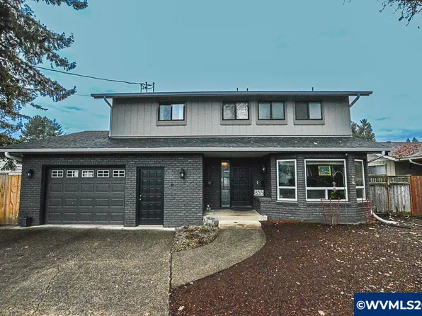 855 8th Ave, Sweet Home, OR 97386