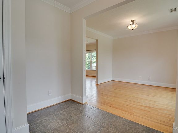 4th image of 908 Woody Hill Cir