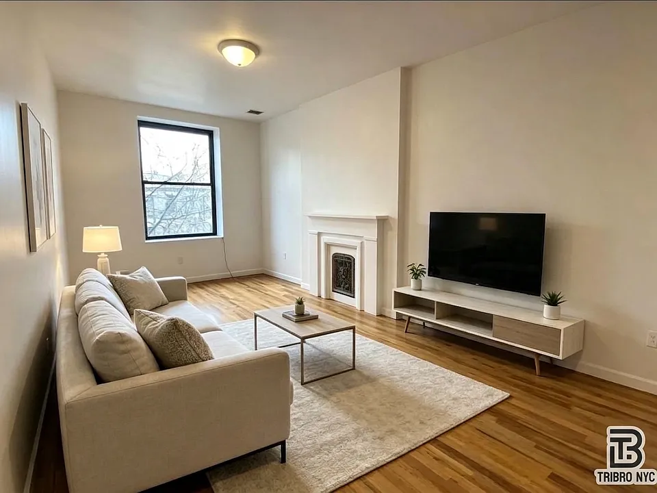 131 W 130th St #4A
