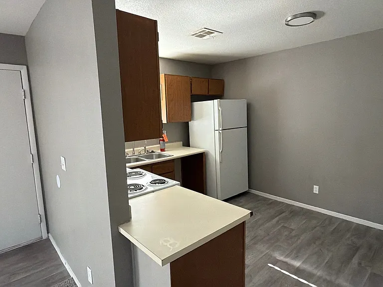 4224 Middlesex Ave #C — Photo 2