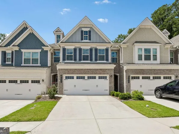 6032 Harbor Landing Dr, Buford, GA 30518