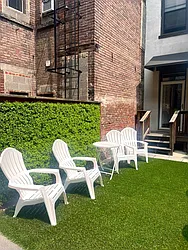 422 Bloomfield Street, #1R