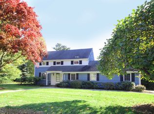 62 Echo Dr N, Darien, CT 06820