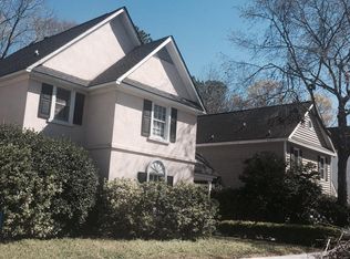 974 Governors Rd, Mount Pleasant, SC 29464