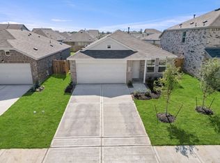5130 Red Drum Dr, Baytown, TX 77521