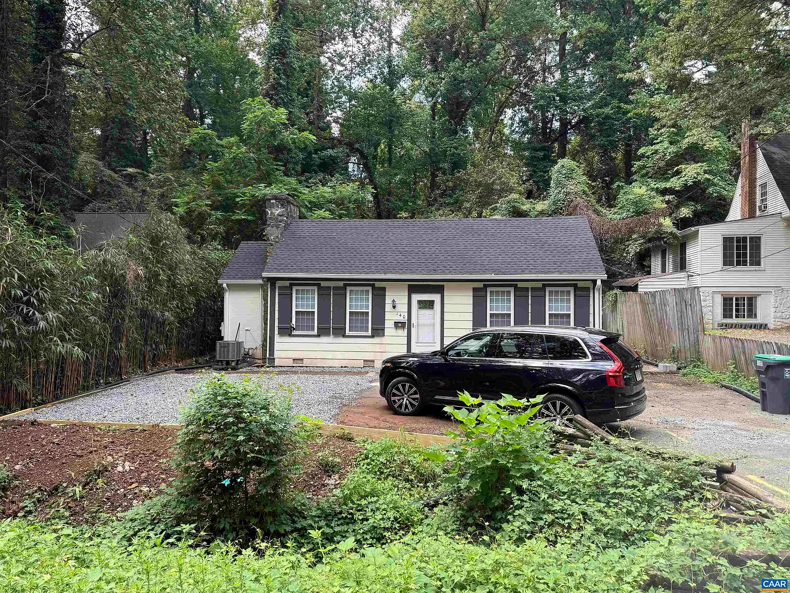 3 bed, 2.0 bath, 1386 sqft, $4,000 — Photo 1