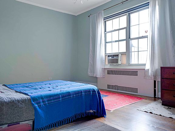 5th image of 35-24 78th St APT B58