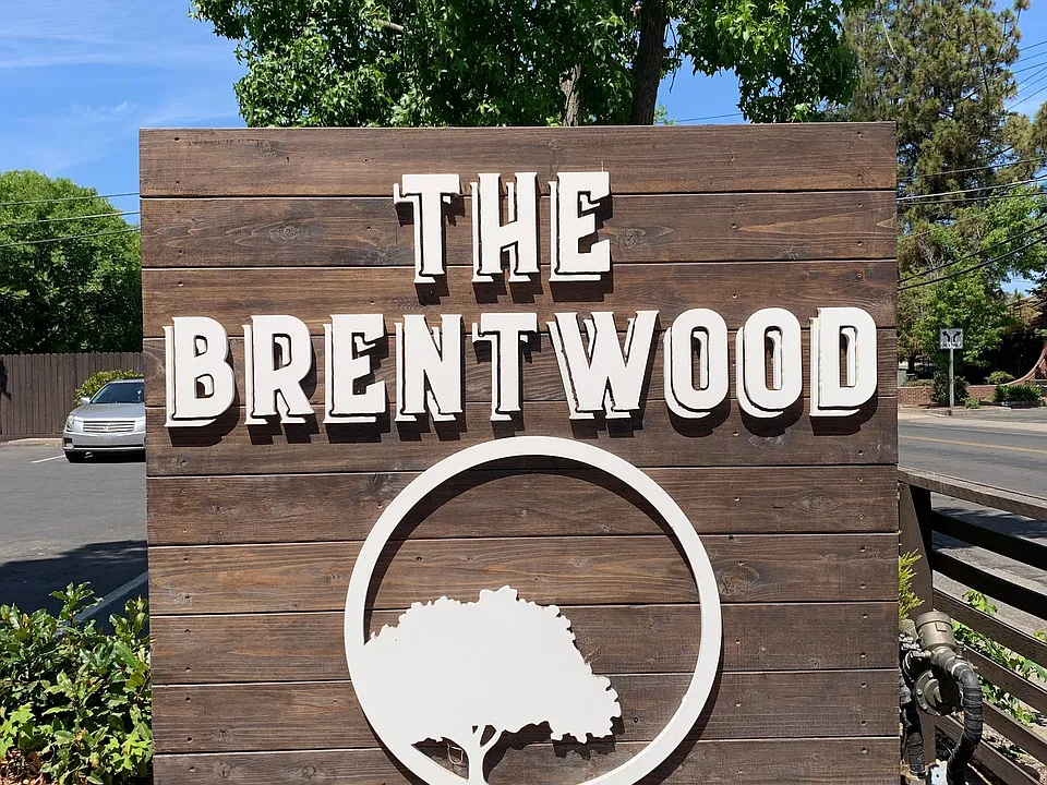 The Brentwood Apartments