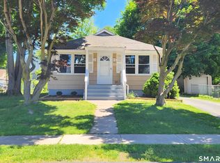 29 Palm Street, Manchester, CT 06040