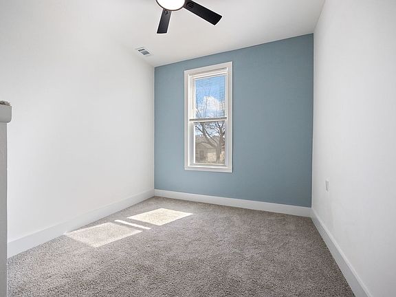 5th image of 2924 W 38th Pl #2