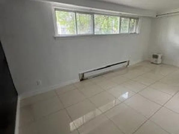 437 Lawrence Ave W, Toronto, ON M5M 1C3