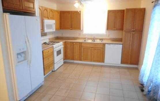4th image of 5636 Savoy Dr