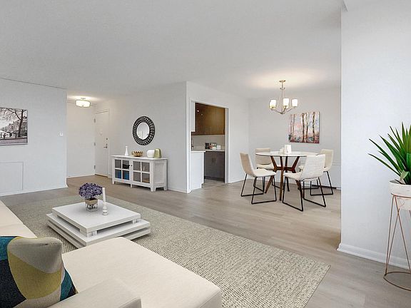 2nd image of 10401 Grosvenor Pl APT 1409