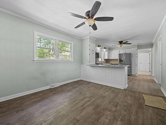 5th image of 2934 Academy St