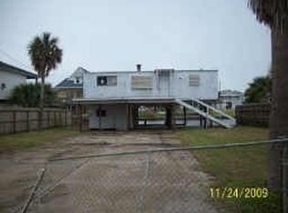 21806 Matagorda Dr, Galveston, TX 77554
